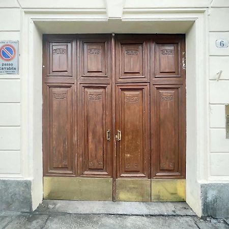 Porta Palazzo 15 Min - Suite Con Netflix & Wi-Fi تورينو المظهر الخارجي الصورة